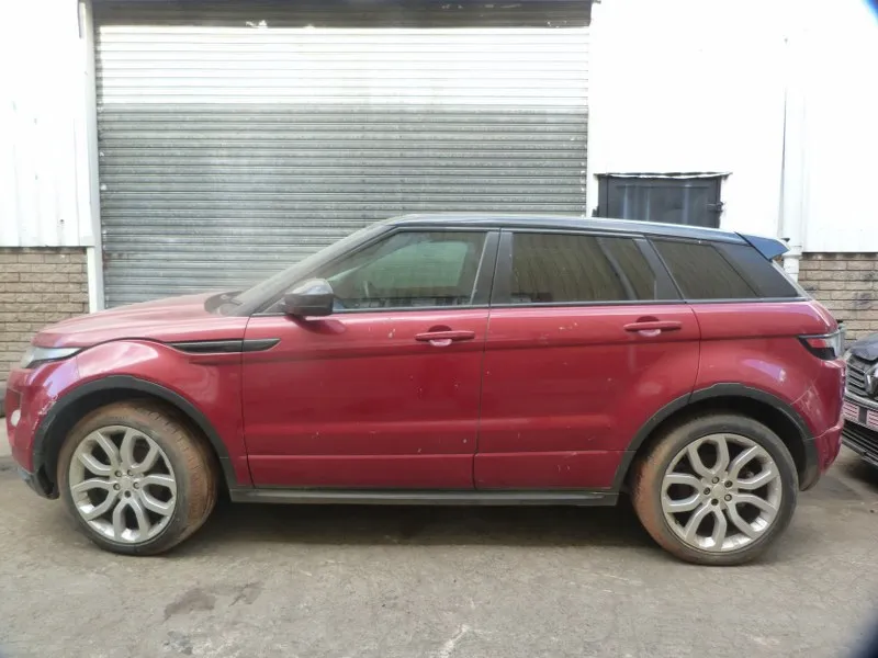 2014 Land Rover Range Rover Evoque  view 5