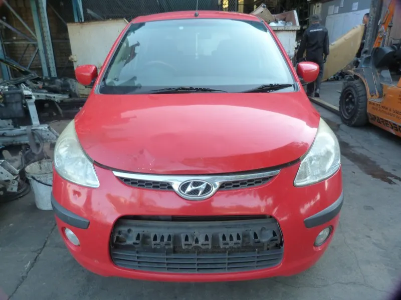 2010 Hyundai i10 G4HG view 2