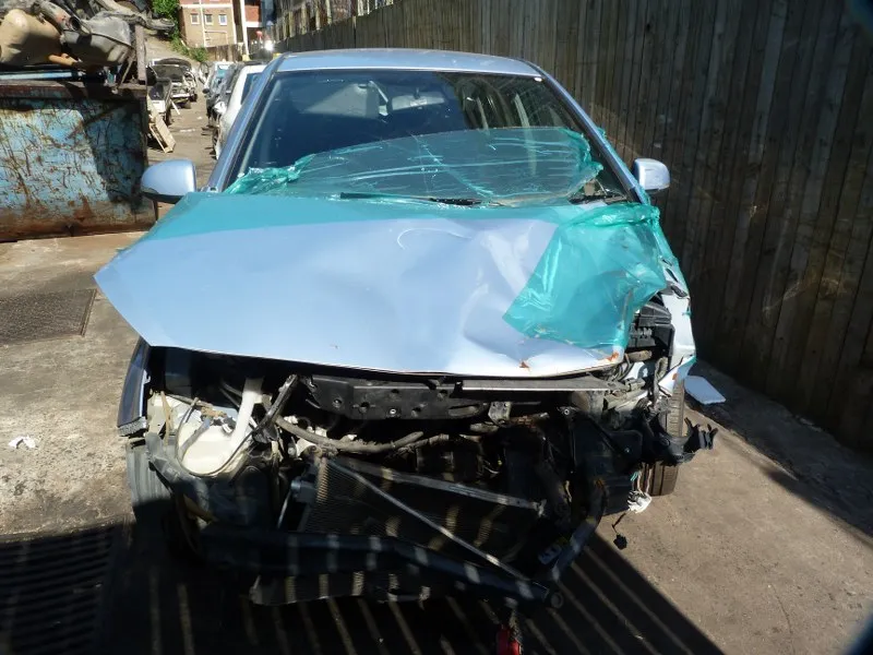 2014 Hyundai i20 D4FC view 2