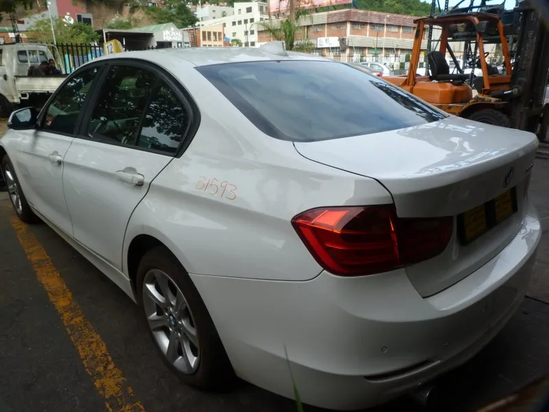 2013 BMW 3 Series N20 view 7