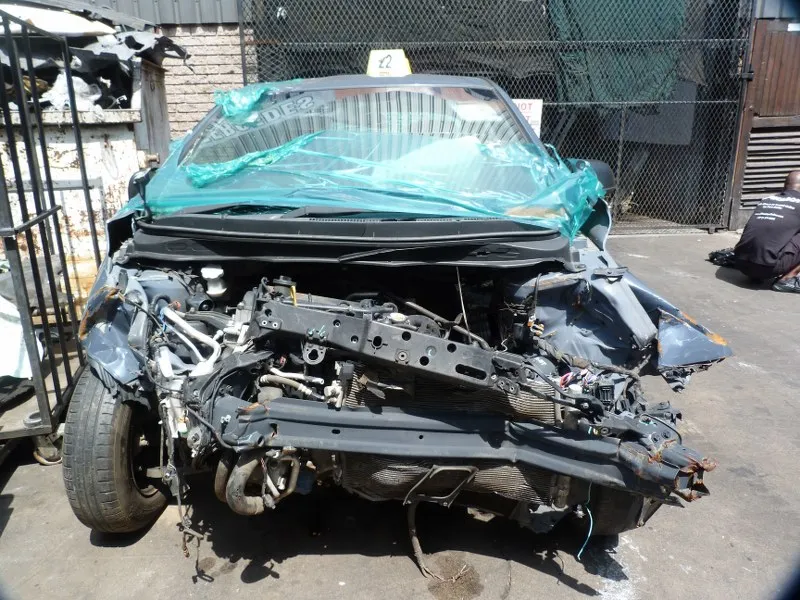 2014 Hyundai i20 G4LA view 2