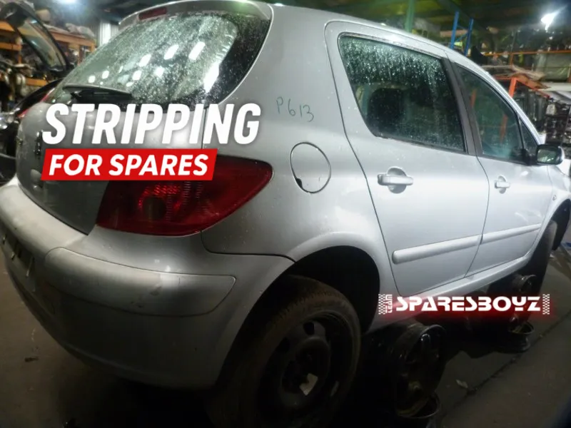 2005 Peugeot 307 10LH view 4