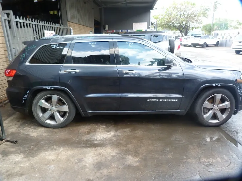 2014 Jeep Grand Cherokee  view 6