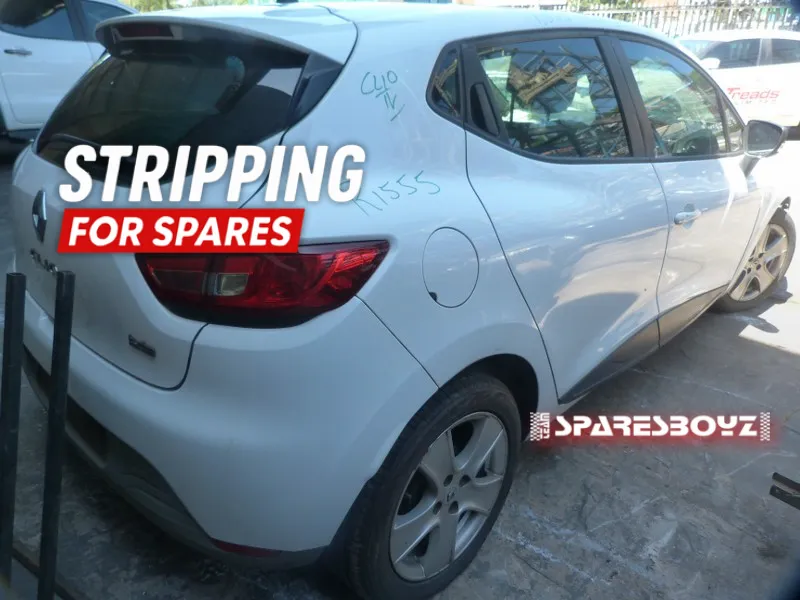 2013 Renault Clio H4BB view 6