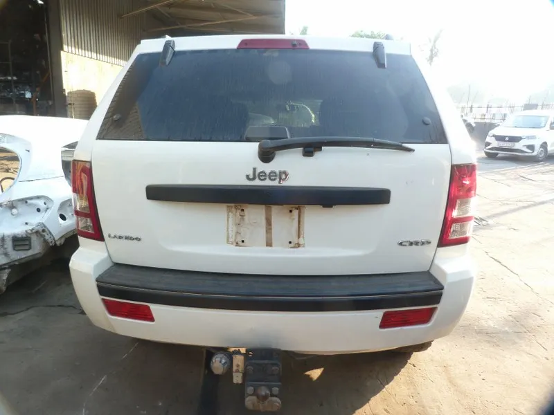 2006 Jeep Grand Cherokee  view 3