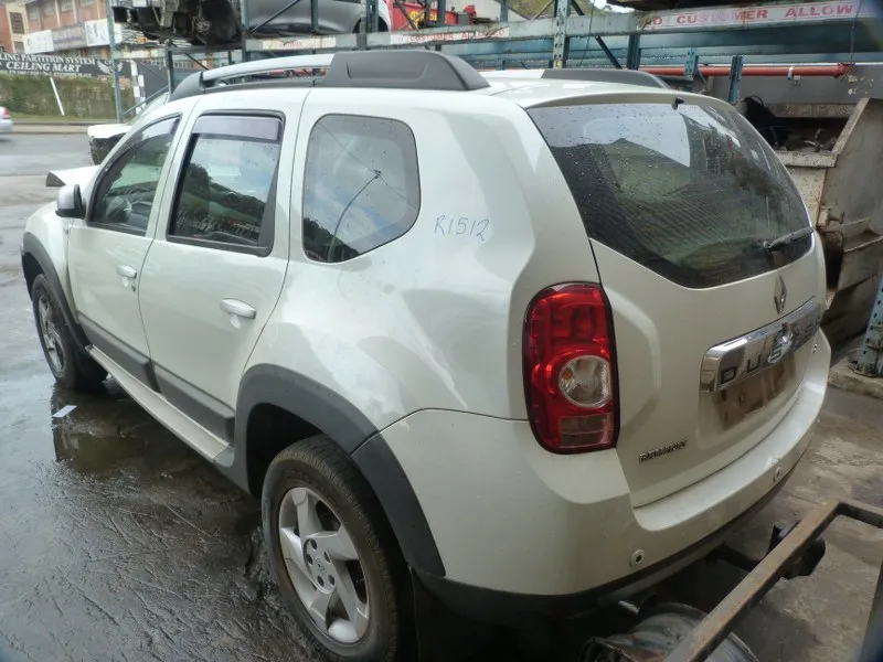 2014 Renault Duster view 6