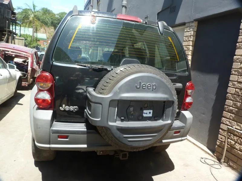 2007 Jeep Cherokee  view 5