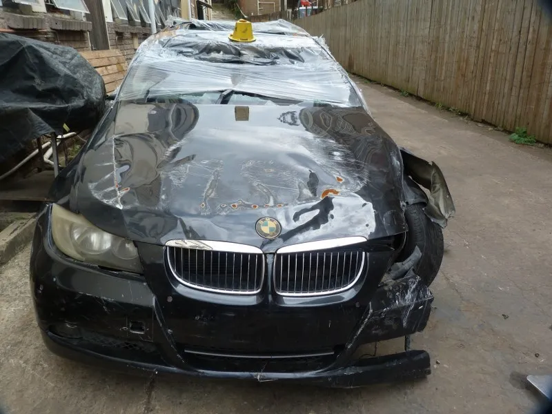 2005 BMW 3 Series N52 view 2