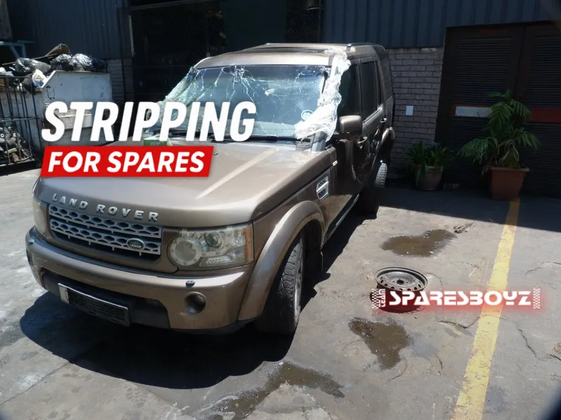 2012 Land Rover Discovery 4  view 2