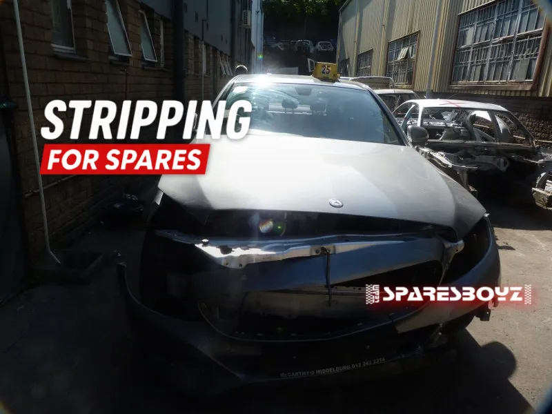 2016 Mercedes-Benz C-Class 274910 view 2