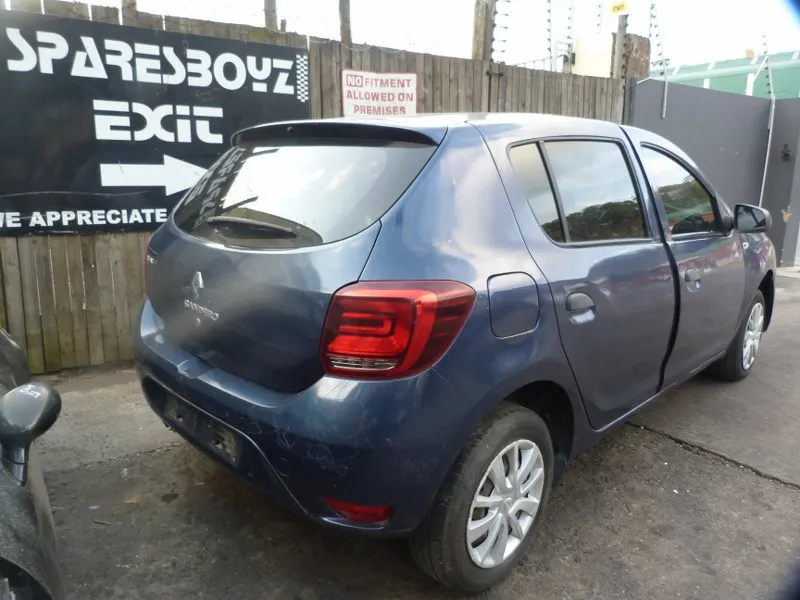 2019 Renault Sandero H4BA view 5