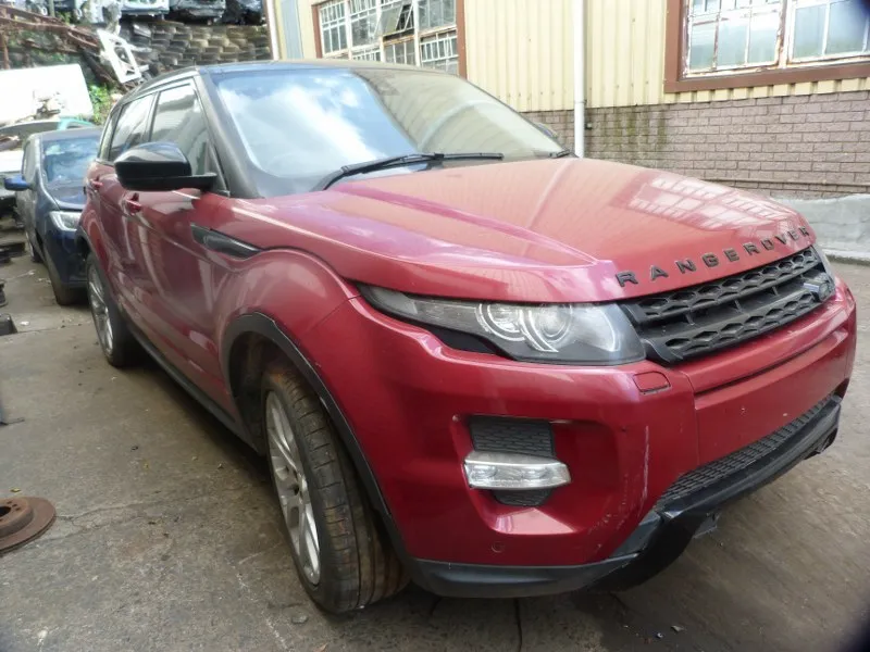 2014 Land Rover Range Rover Evoque  view 3
