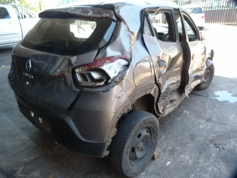 2003 Renault Kwid  view 4