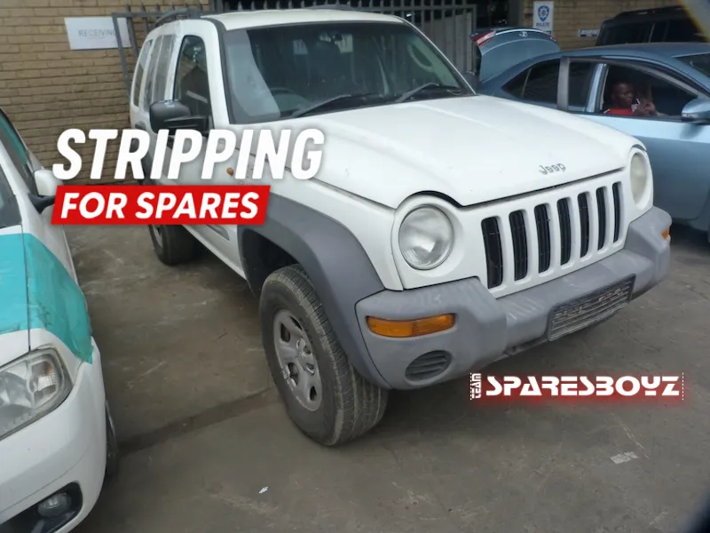 2002 Jeep Cherokee  view 3