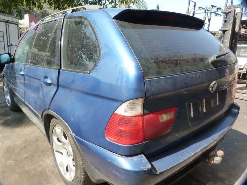 2001 BMW X5 M54 view 7