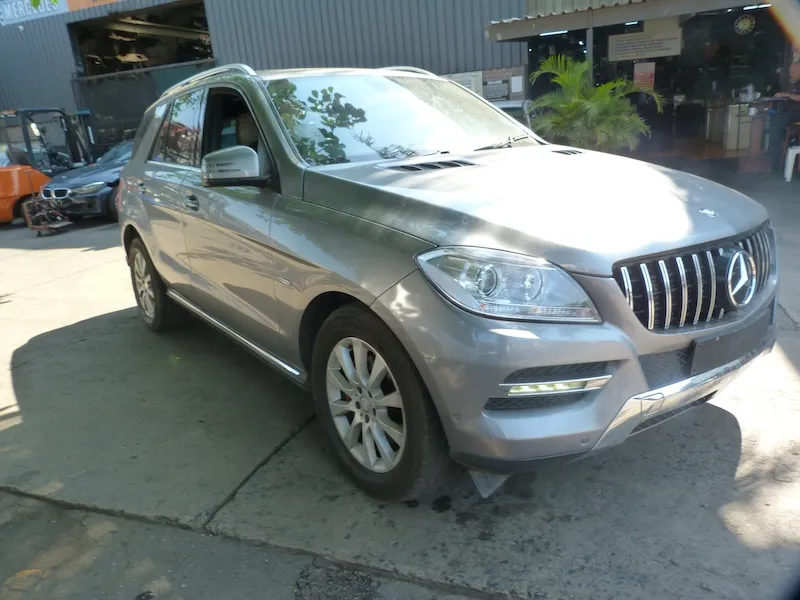 2012 Mercedes-Benz ML  view 5