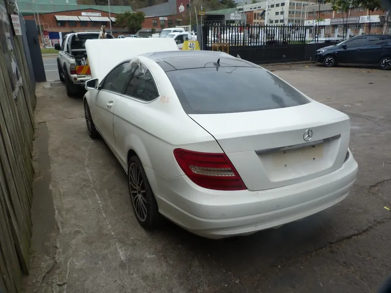 2012 Mercedes-Benz C-Class 2718 view 6