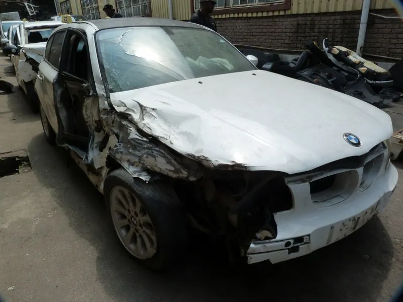 2006 BMW 1 Series view 5