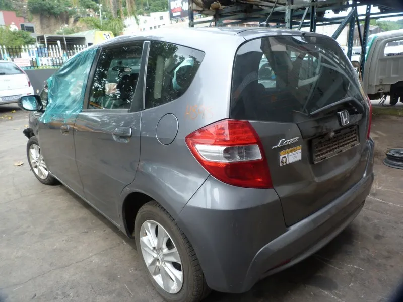 2011 Honda Jazz thumbnail 7