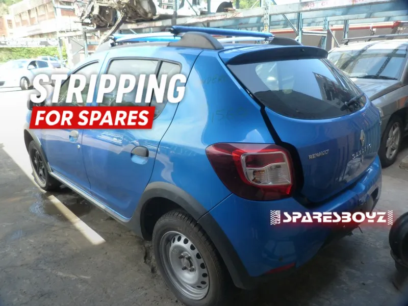 2015 Renault Sandero H4B view 5