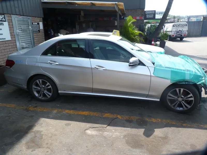 2016 Mercedes-Benz E-Class  view 4