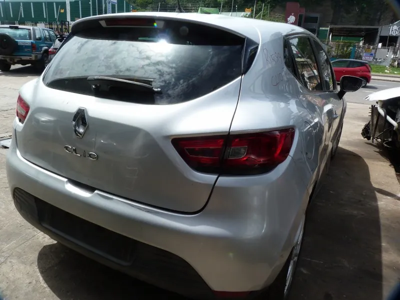 2017 Renault Clio  view 7