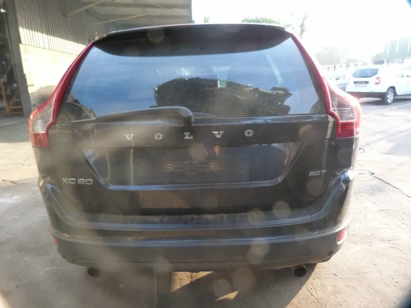 2011 Volvo XC60 B42047 view 4