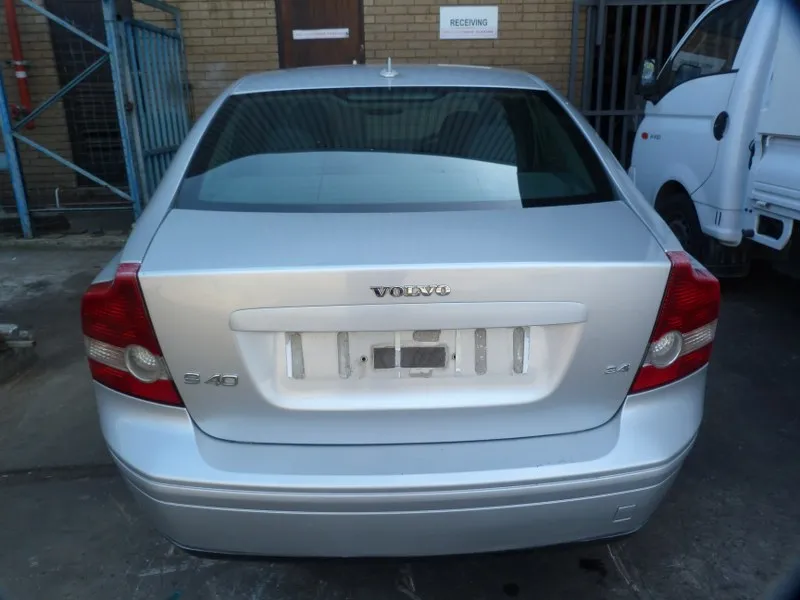 2006 Volvo S40  view 5