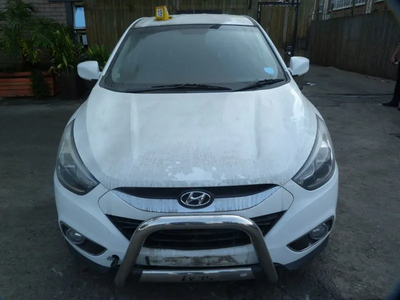 2015 Hyundai ix35 G4HA view 2
