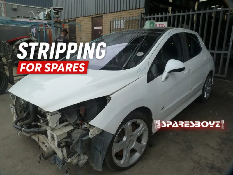 2011 Peugeot 308 10FJ view 5