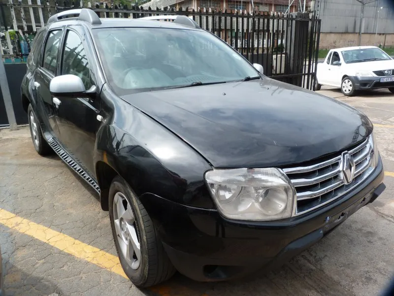 2013 Renault Duster thumbnail 2