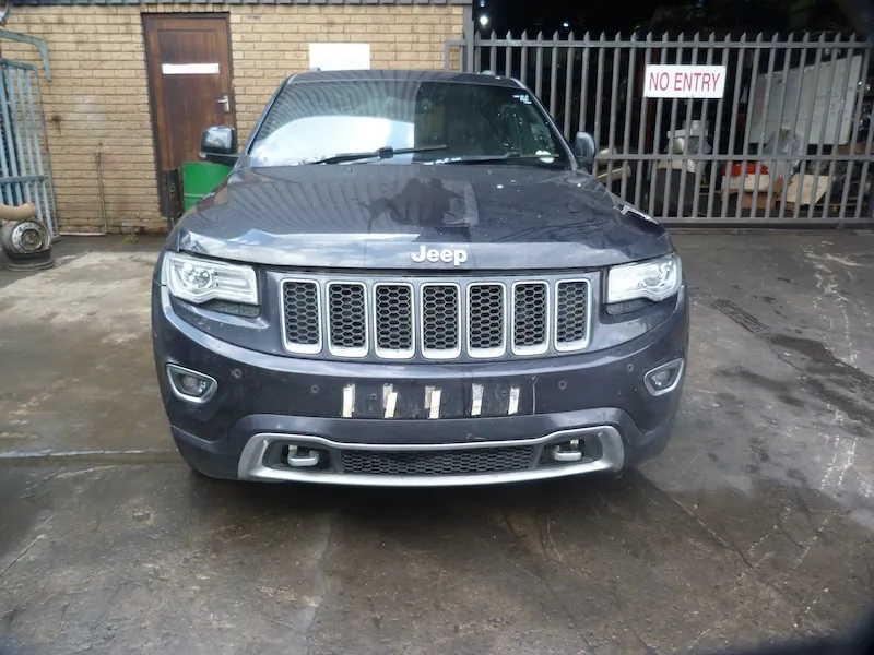 2014 Jeep Grand Cherokee  view 3