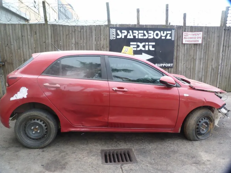 2019 Kia Rio G4LA view 3