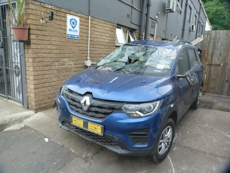 2023 Renault Triber  view 4