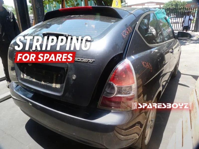 2007 Hyundai Accent view 3