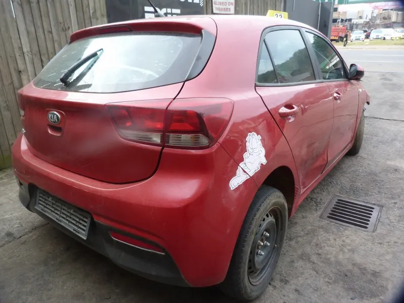 2019 Kia Rio thumbnail 6