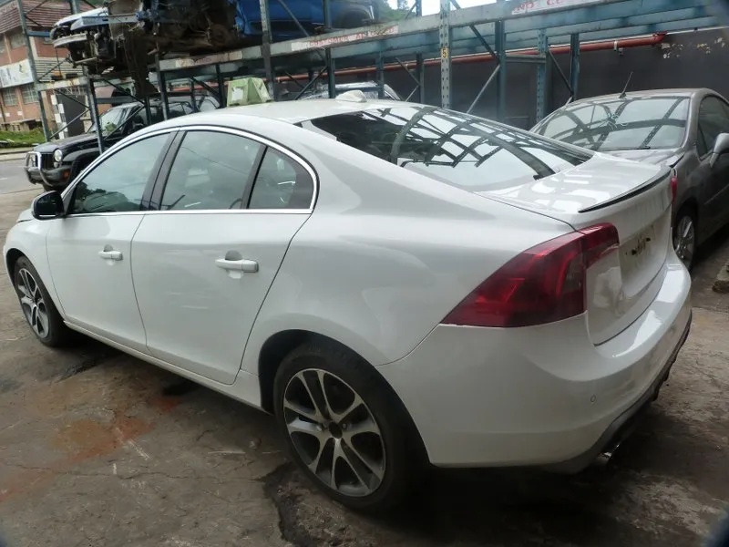 2011 Volvo S60 B4164B view 7