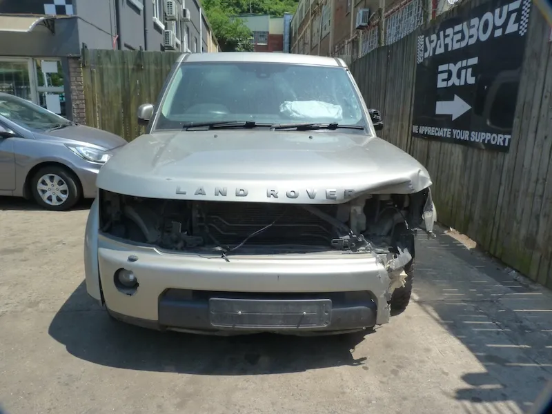 2012 Land Rover Discovery 4  view 2