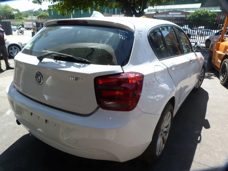 2014 BMW 1 Series N13 view 6