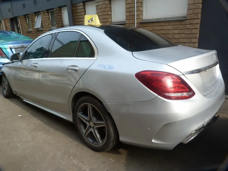 2017 Mercedes-Benz C-Class 274 view 4