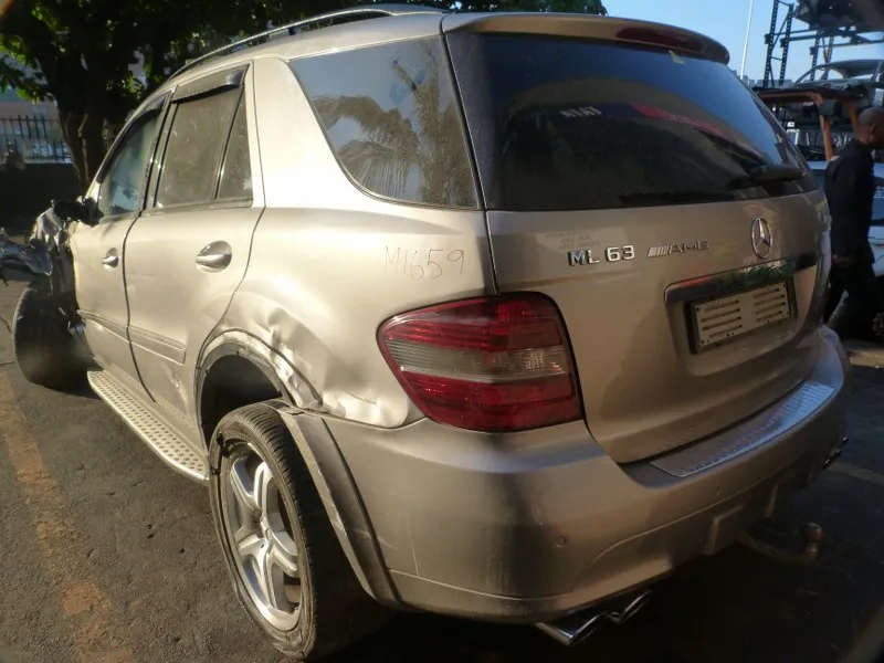 2007 Mercedes-Benz ML 156 view 5