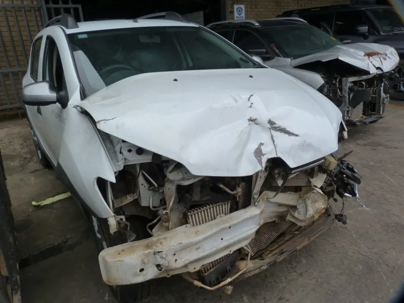 2021 Renault Sandero  view 3