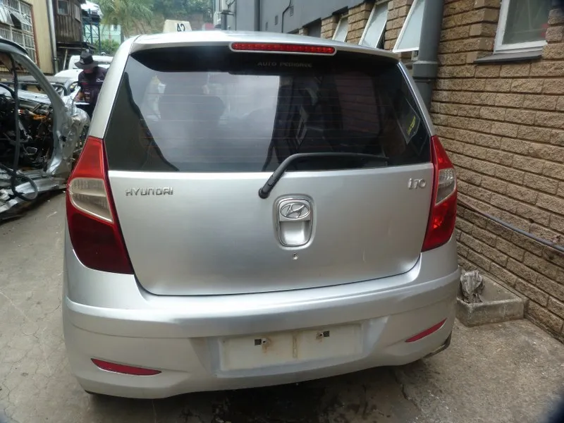 2012 Hyundai i10  view 6