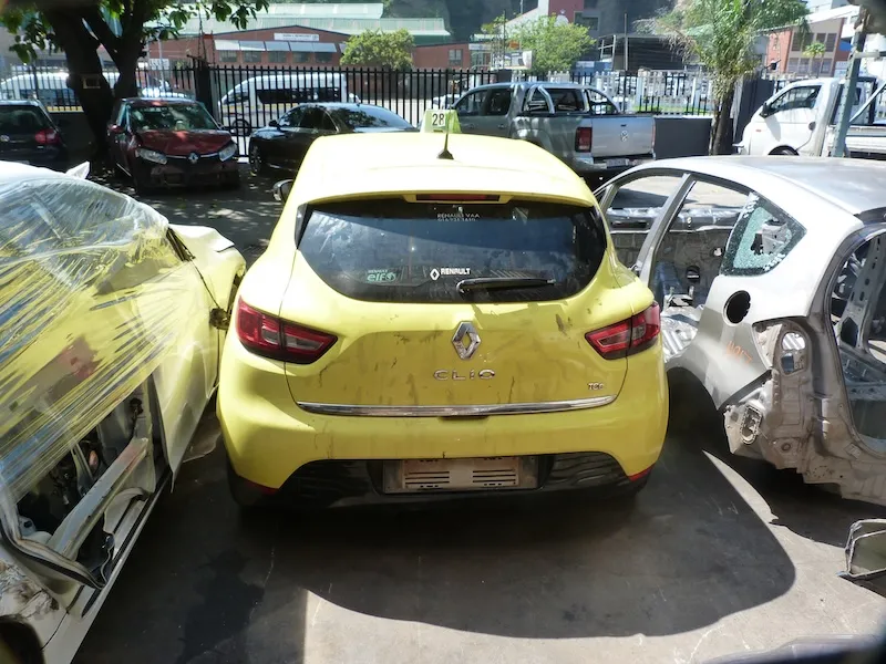 2014 Renault Clio  view 5