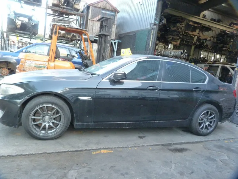 2010 BMW 5 Series N55 view 5