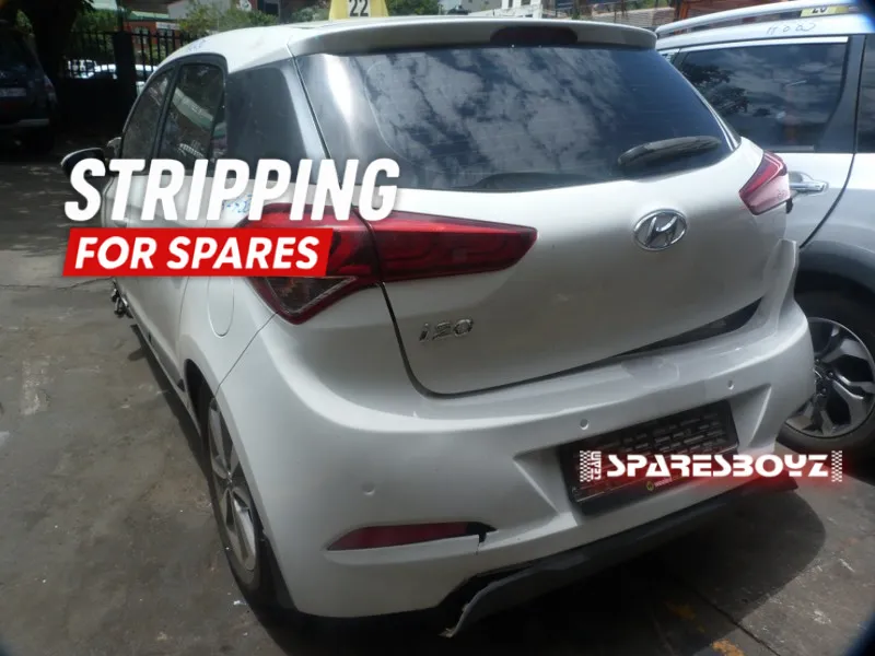 2015 Hyundai i20 view 6