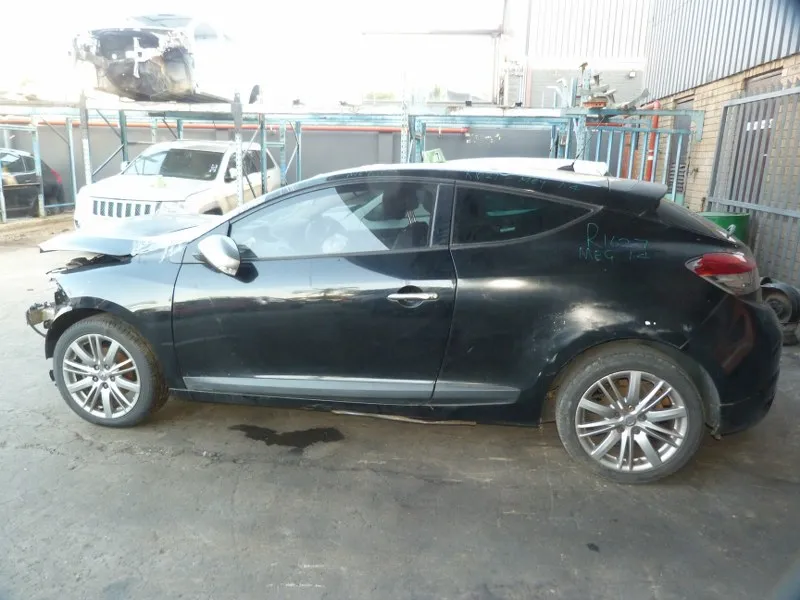 2012 Renault Megane thumbnail 4