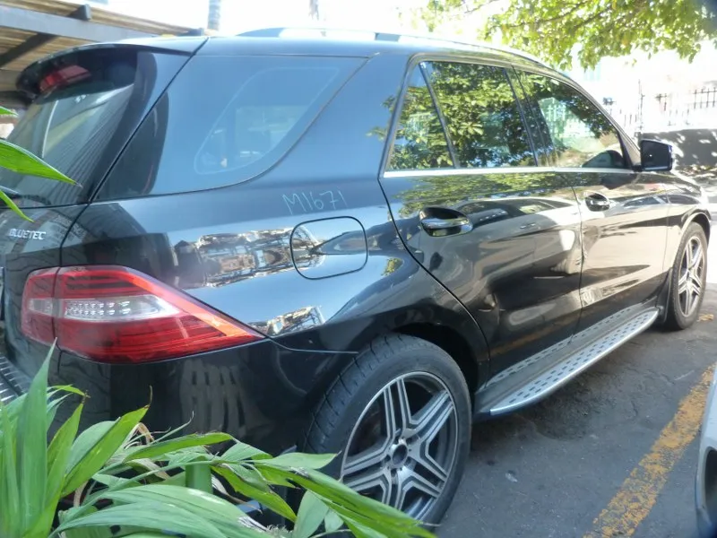2013 Mercedes-Benz ML 651 view 7