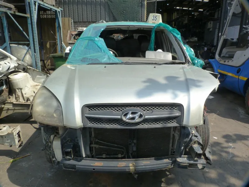 2006 Hyundai Tucson view 5