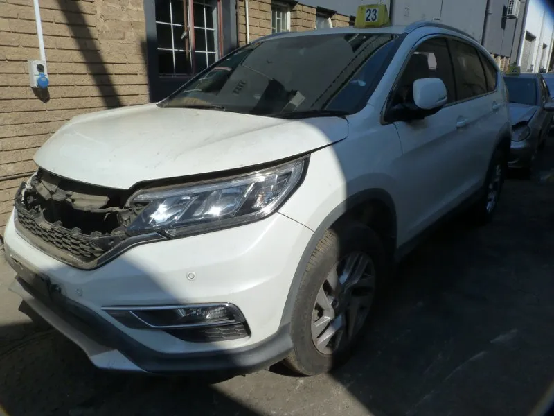 2016 Honda CR-V view 3